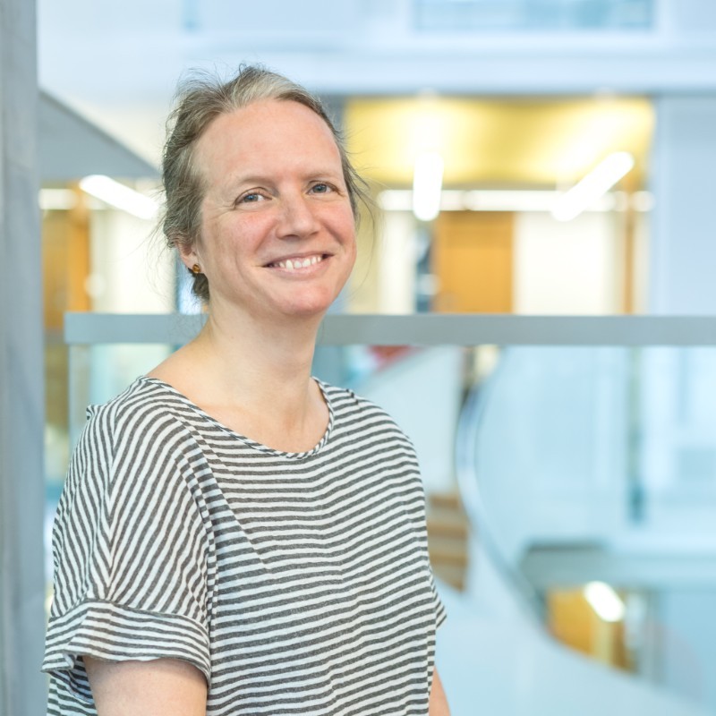 A portrait photo of Alexandra Birch - one of the female leaders in machine ttranslation