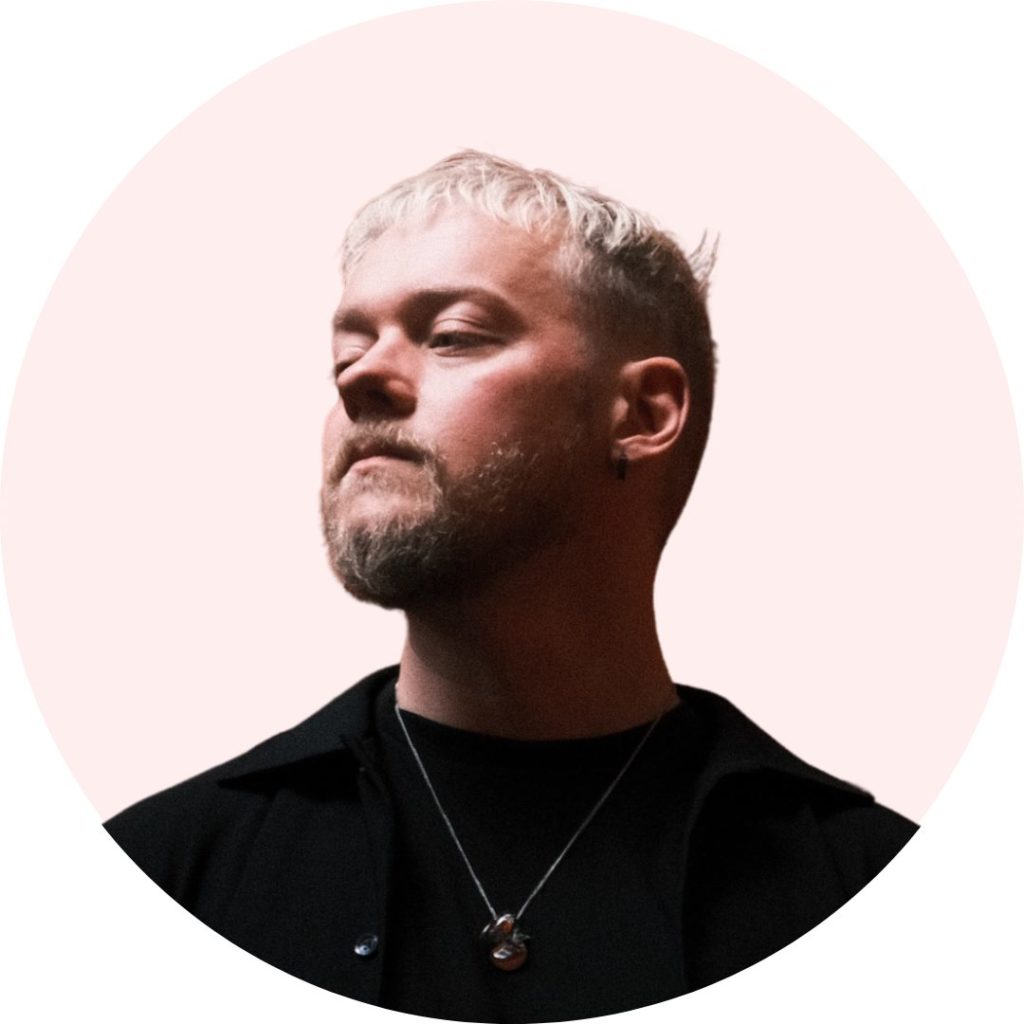 Pavel Trysmakou | Simple App